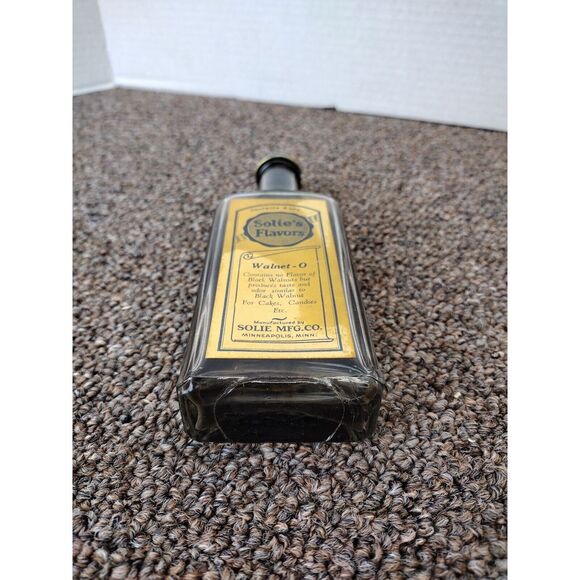 SOLIE'S FLAVORS WALNET - O Vintage Antique Glass Container with Product Minn MN - Picture 5 of 7